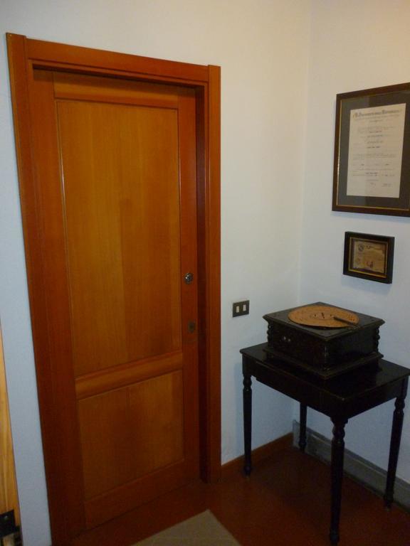 Il Geranio Vila Tirrenia Exterior foto