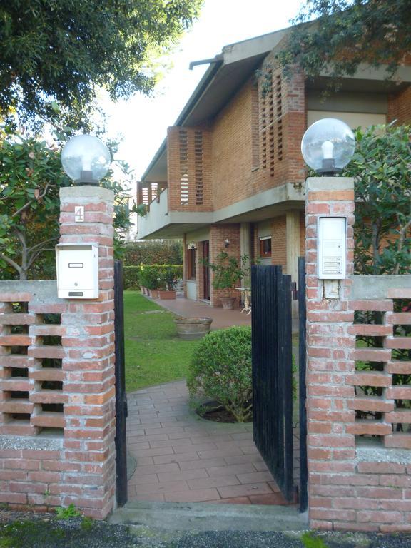 Il Geranio Vila Tirrenia Exterior foto