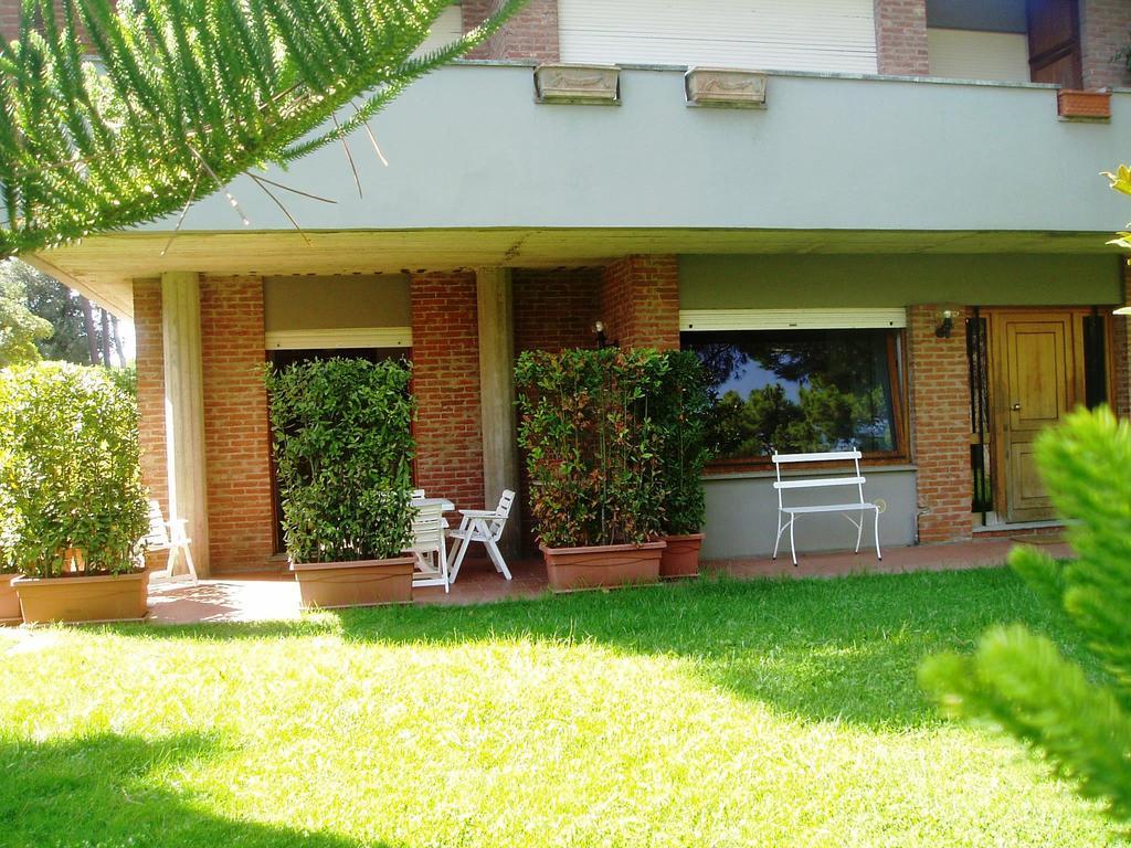 Il Geranio Vila Tirrenia Exterior foto